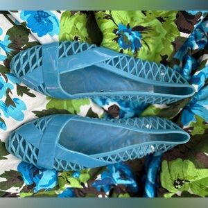 Vintage jelly shoes light blue